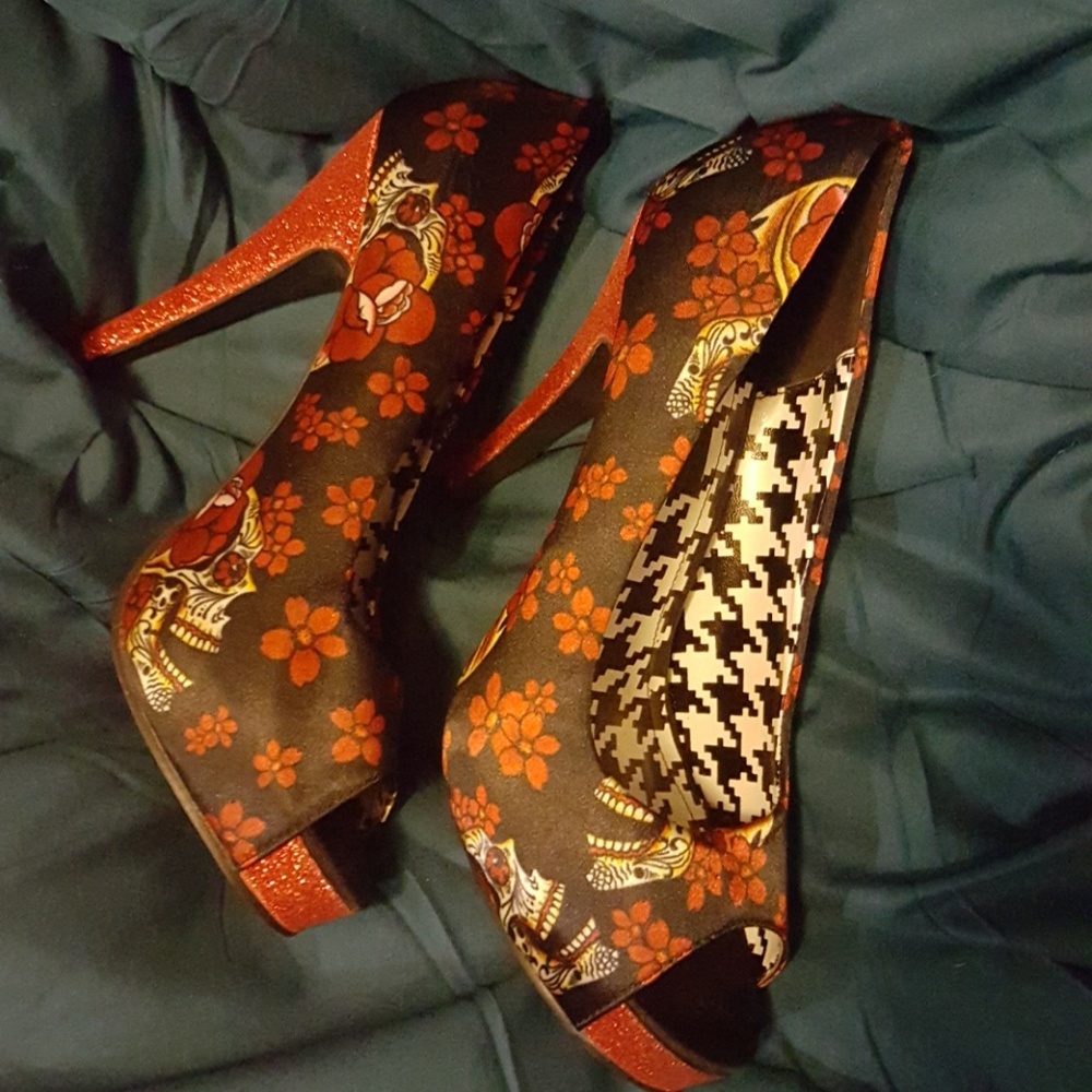 iron fist 8 red glitter shoes EUC Slow Dance